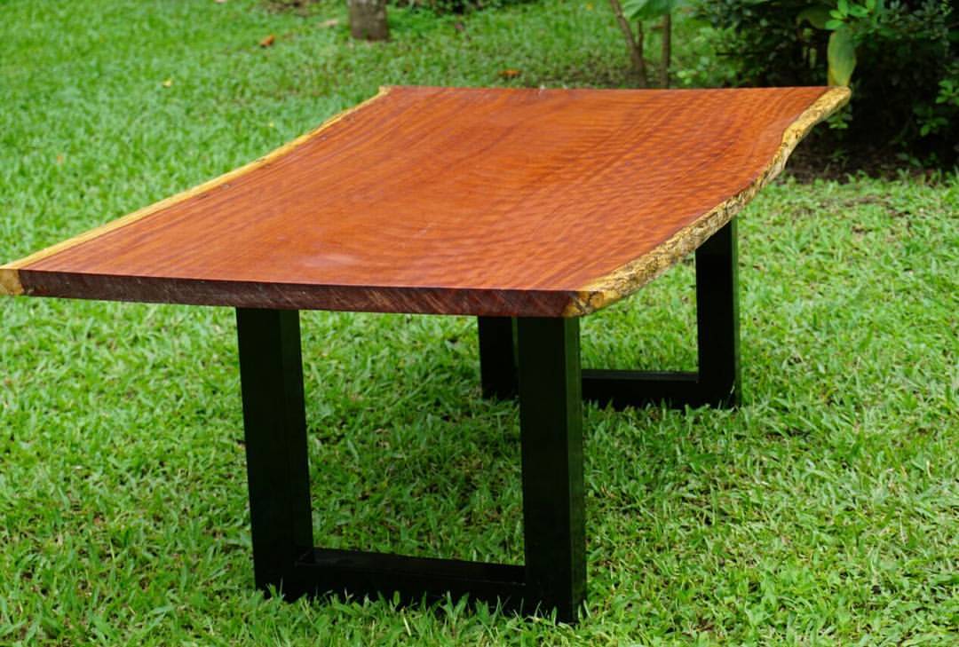 Santos Mahogany